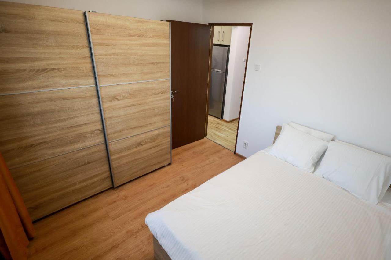 בוקרשט Quickspace Apartment מראה חיצוני תמונה